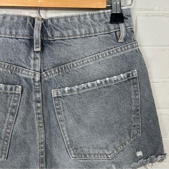 Zara Washed Grey Black Button Fly Distressed Denim Shorts Size 2 - Picture 12 of 12
